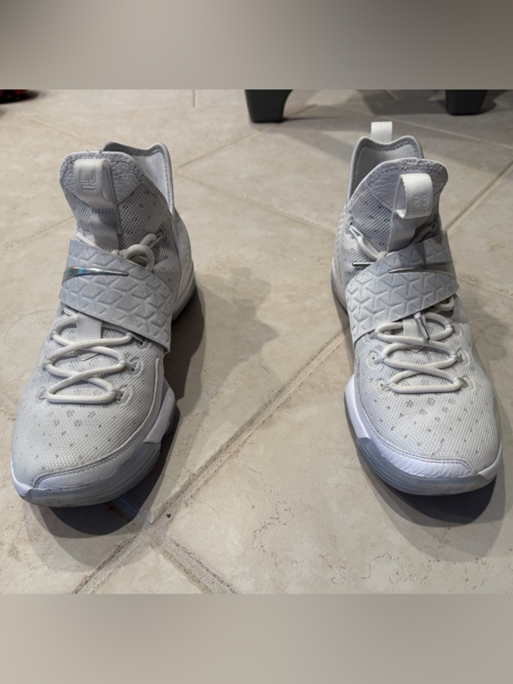 Nike LeBron “Time to Shine”White High-Top Basketball Sneakers with Midfoot Strap